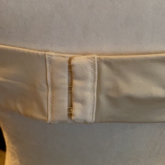 Calvin Klein Strapless Bra - Picture 4 of 4